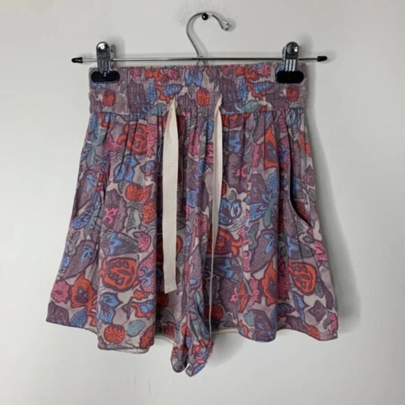 Aritzia Wilfred Shorts Print Pattern High Rise Flowy Purple y2k 2000s Size XS - Picture 2 of 10